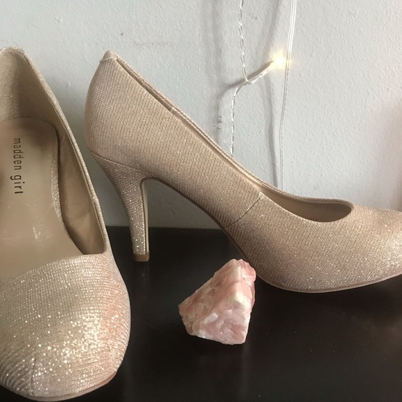 Madden Girl Getta heels - Picture 2 of 8